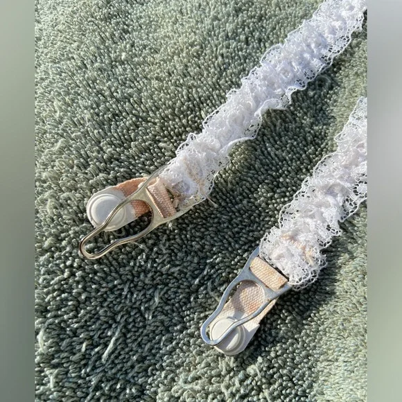 Vintage Union Made Garter Belt Lingerie Pinup OS White Floral Lace Delicate Sexy - Picture 4 of 10